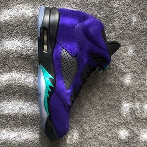 Jordan 5 “Alt Grape” SIZE 10